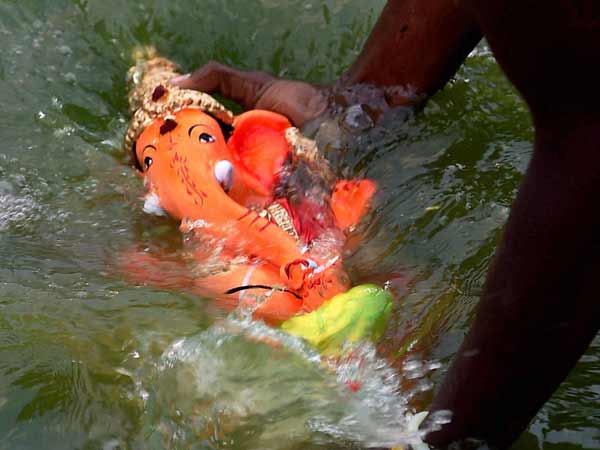 5 இடங்களில் கரைப்பு