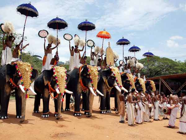 பத்து நாட்கள் பண்டிகை