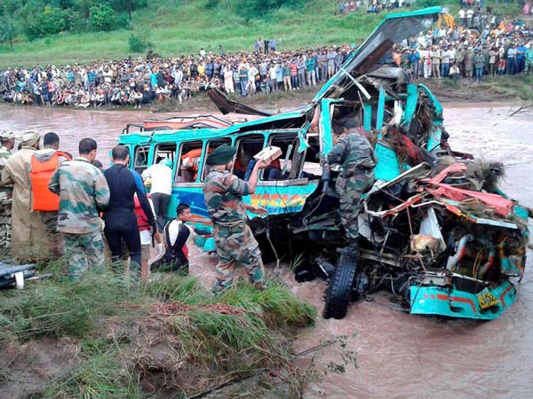 200 பேர் பலி