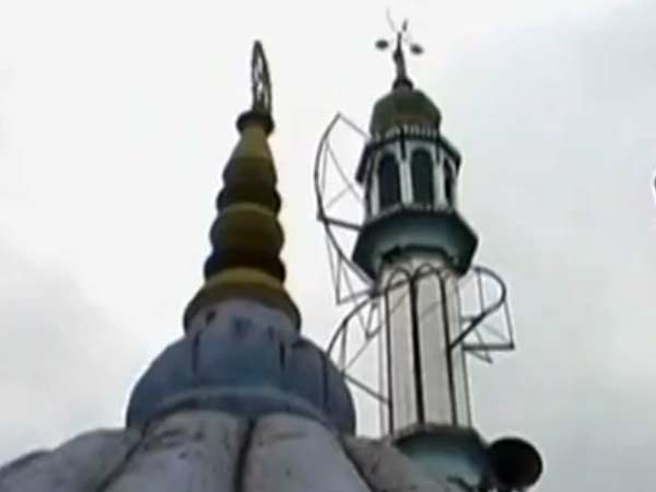 இஸ்லாமியர்கள் பங்கேற்பு