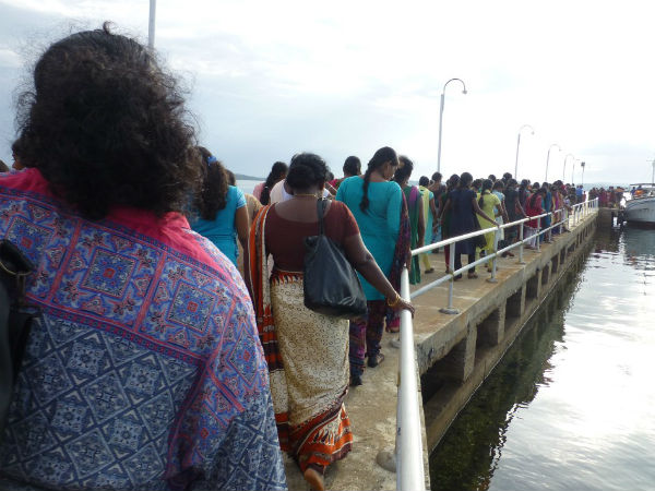 கல்லடி பாலம்