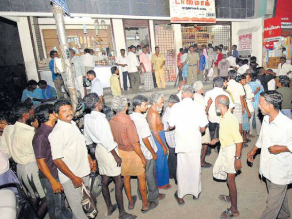 144 தடை குறித்து ஆலோசனையா?