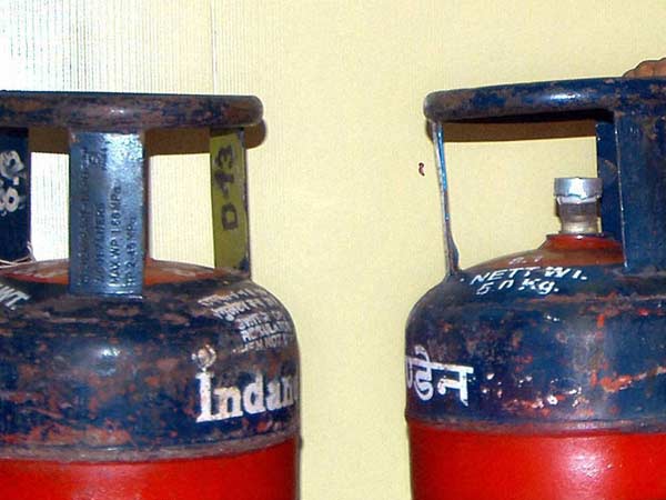 30 நாட்கள் தாமதம்