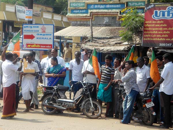 யார் வந்து பிரசாரம் செய்வது