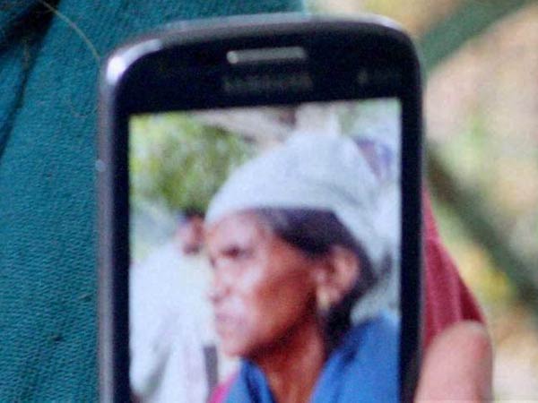 முதன்முறையாக தாய் சந்திப்பு