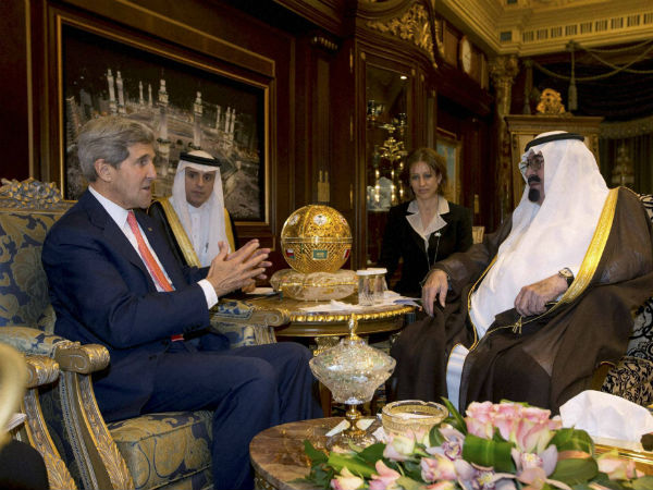 சவுதியில் முக்கிய ஆலோசனை சவுதியில் முக்கிய ஆலோசனை