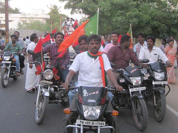 பாஜக பிரசாரம் பாஜக பிரசாரம்