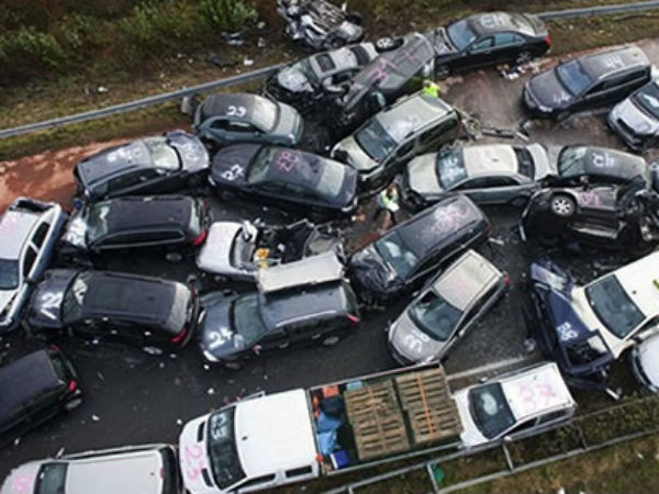 26 பேர் படுகாயம்: