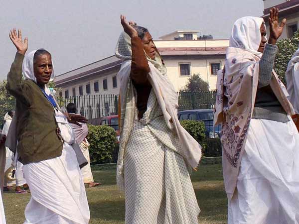 மேற்கு வங்கத்திலிருந்து ஏன் வருகிறார்கள்