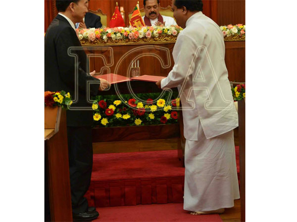 2 ஒப்பந்தங்கள்... 2 ஒப்பந்தங்கள்...