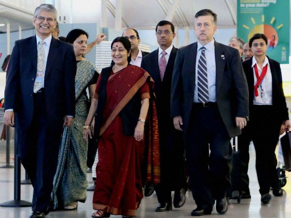 Sushma Swaraj begins US visit, meets counterparts from 7 nations