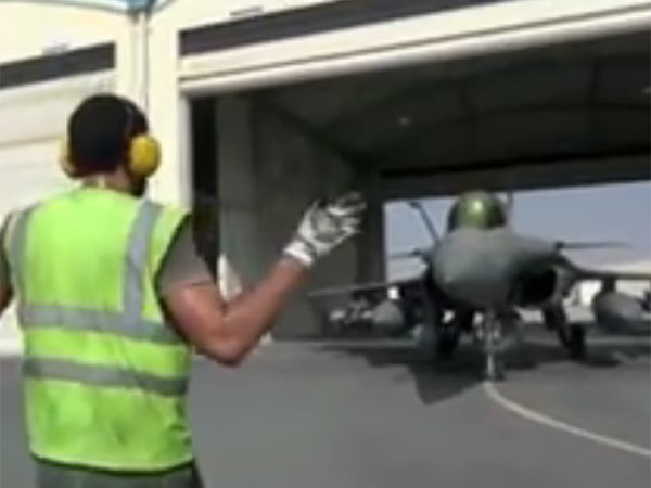 மனைவியரை அடிக்கலாம் மனைவியரை அடிக்கலாம்