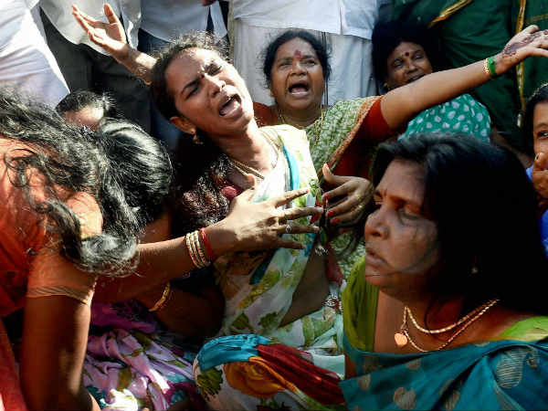 Woman dies of heart attack after seeing Jaya's verdict in TV Woman dies of heart attack after seeing Jaya's verdict in TV