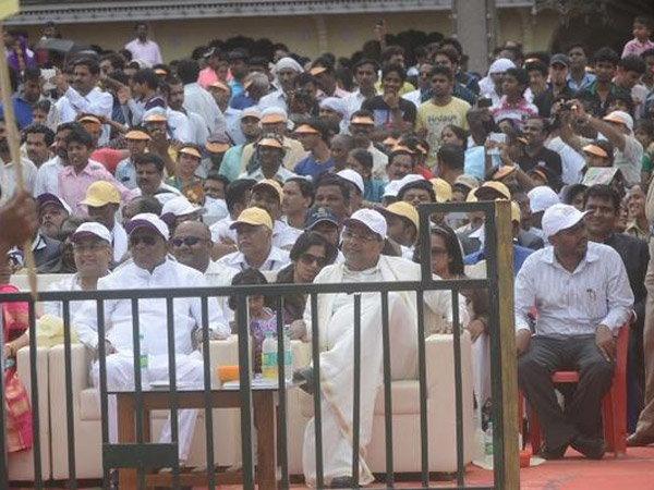 ஆதார புகைப்படம் ஆதார புகைப்படம்