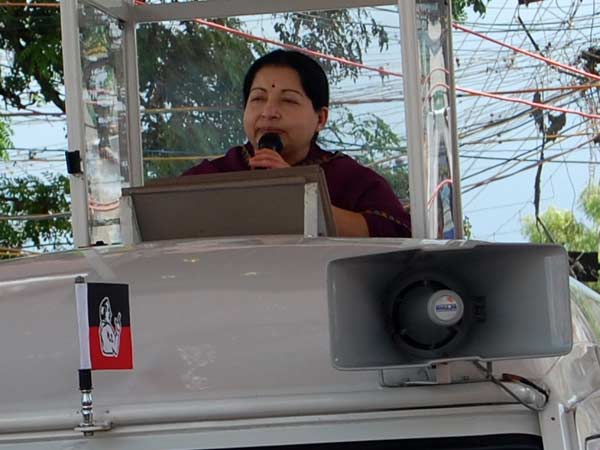 புதுக்கோட்டையில் போட்டியிடப் போவதாக வதந்தி