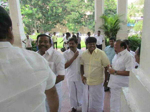 Union government should maintain law and order situation in Taminadu: DMK