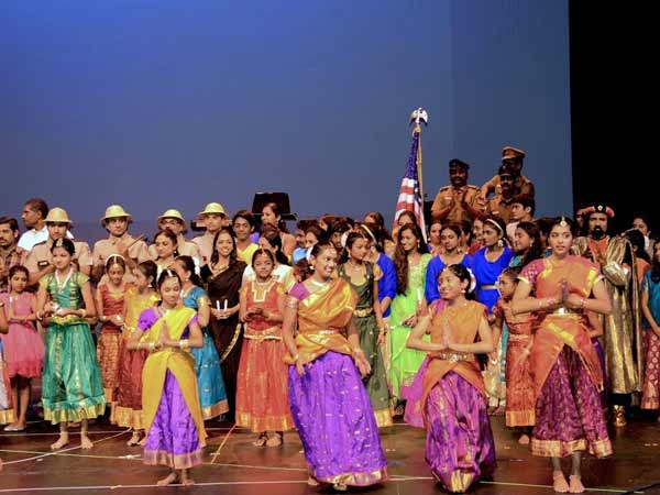 இருநூறு தொண்டர்கள்