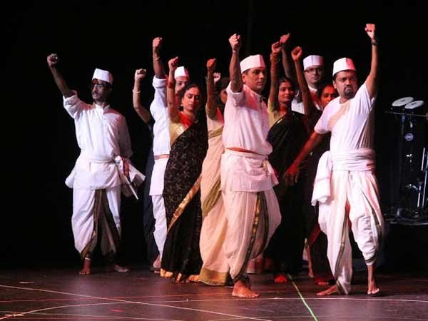 வ.உ.சி, திருப்பூர் குமரனுடன் பாரதியார்