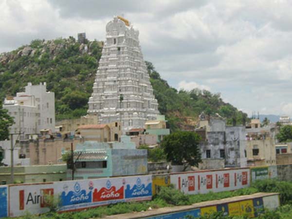 காளஹஸ்தியில் பூஜை