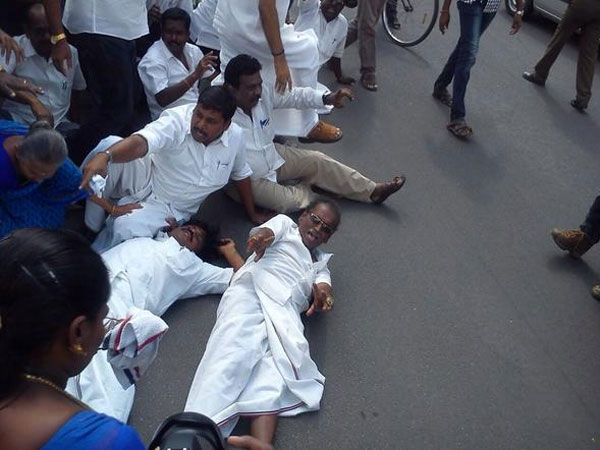 ஏற்கெனவே சிக்கல்..