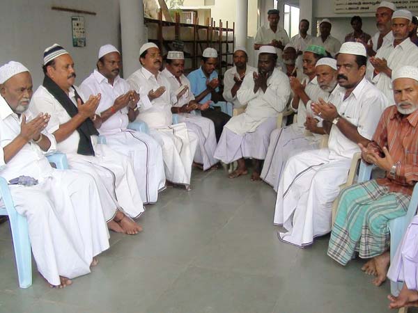 பள்ளிவாசல், சர்ச் பள்ளிவாசல், சர்ச்