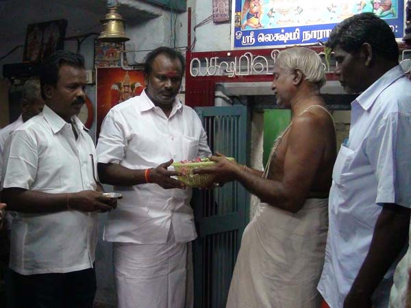 உண்ணாவிரதம் உண்ணாவிரதம்