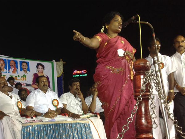 அரசுப் பணிகள் முடக்கம் அரசுப் பணிகள் முடக்கம்