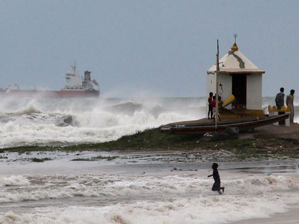 பலத்த சேதம்