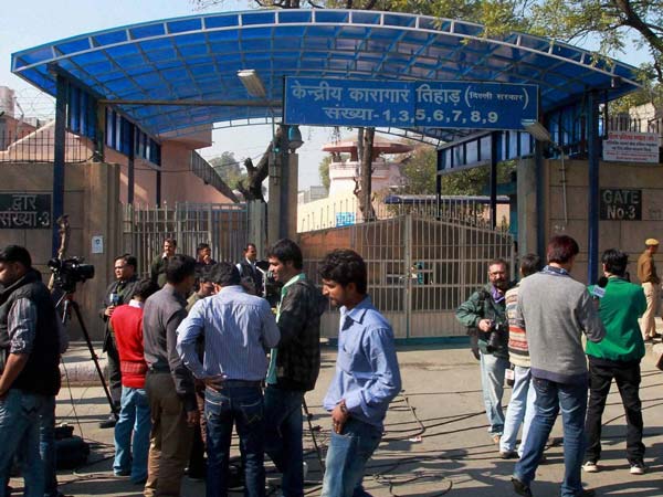 சந்தேகத்திற்குரிய பொருட்கள்...