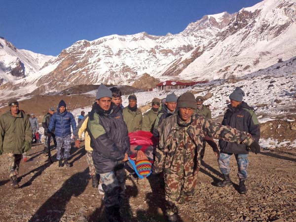 Nepal rescuers find 11 more bodies, as death toll mounts Nepal rescuers find 11 more bodies, as death toll mounts