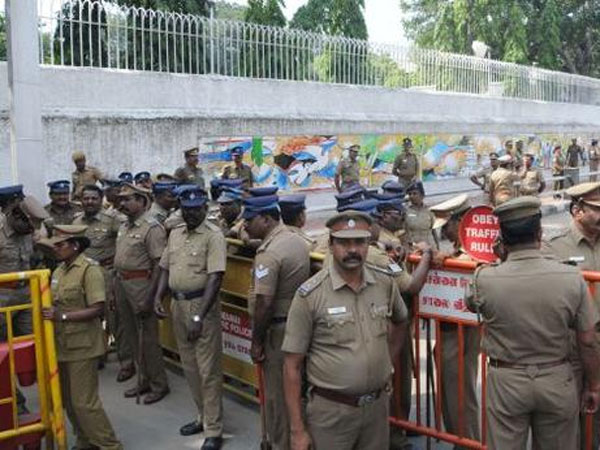புரசையில் 200 போலீஸார்