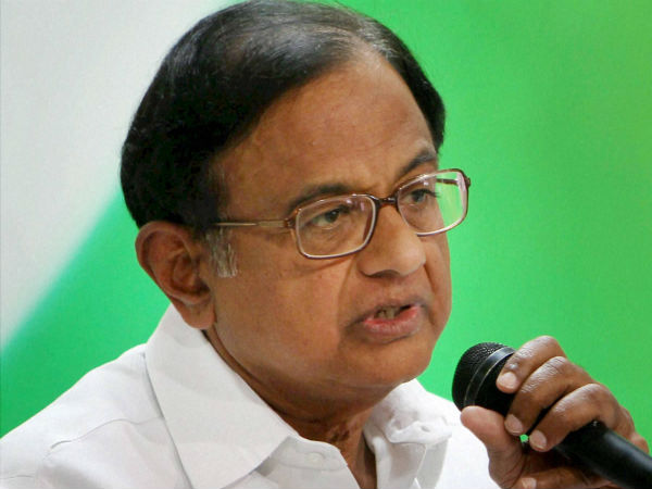 என்னிடம் அவர் எதுவும் பேசவில்லை