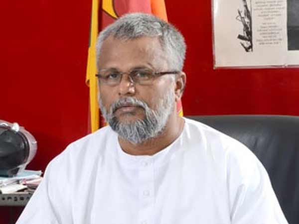 An argument broken out between Douglas Devananda and Arumugam Thondaman An argument broken out between Douglas Devananda and Arumugam Thondaman