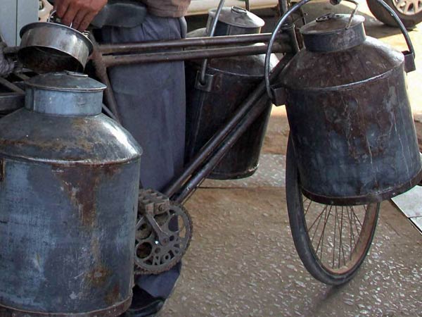 எத்தனை லிட்டர் பால்