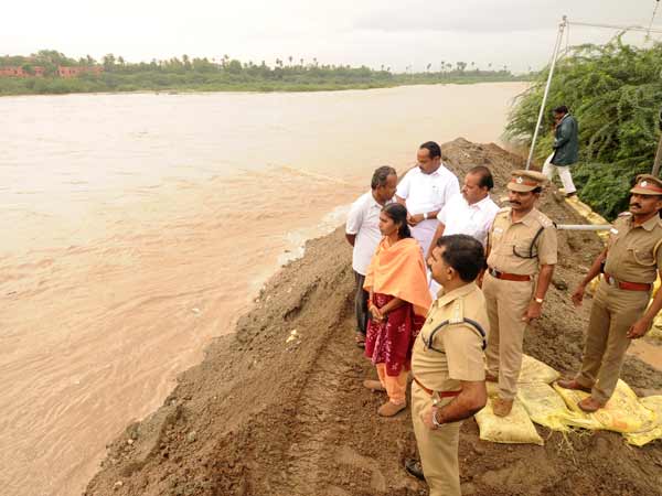 சீறிப் பாயும் அமராவதி