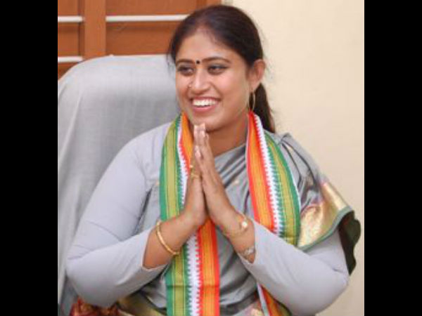 விஜயதாரணி விஜயதாரணி