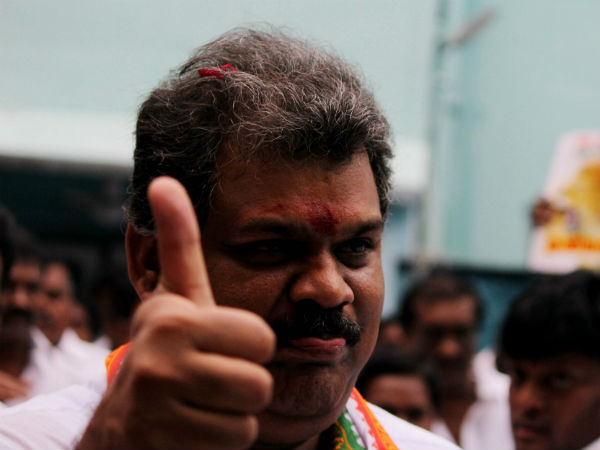 காமராஜர் - மூப்பனார் வழியில்