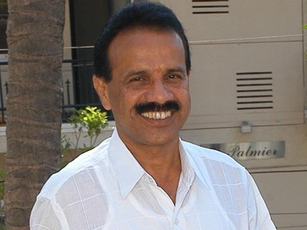 வேறு துறை வேறு துறை