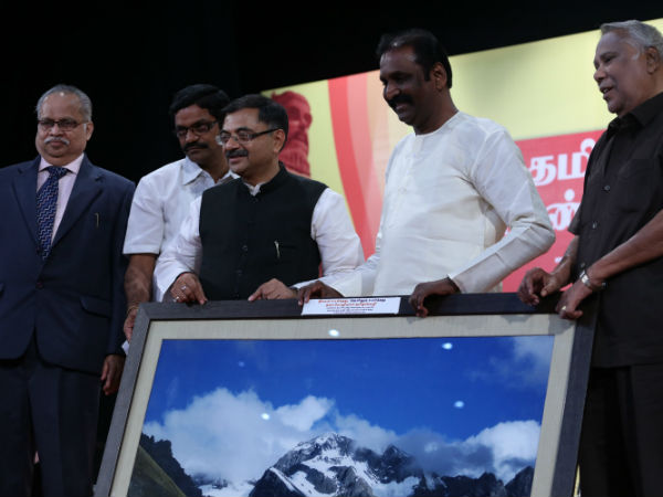 திருவள்ளுவர், பாரதியார் வளர்த்த தமிழ்