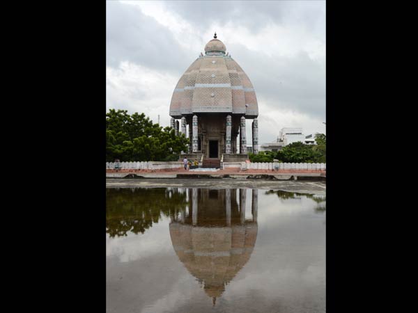 புயல்கள்...