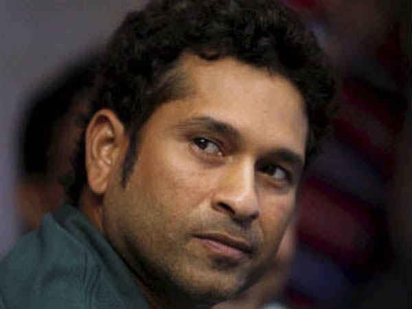 அன்பிற்கு அடிமையாகுங்கள்...