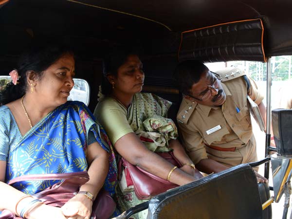 Chennai police and RTO officials check extra fare autos