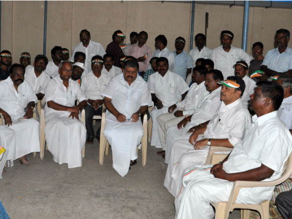 New party flag will introducea tomorrow in Chennai –G.K.Vasan… New party flag will introducea tomorrow in Chennai –G.K.Vasan…