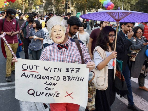 Hundreds march in New Delhi for gay pride 