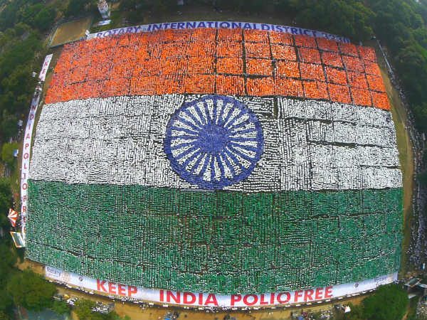 50,000 Set Guinness Record for Largest Human Flag in Chennai 50,000 Set Guinness Record for Largest Human Flag in Chennai