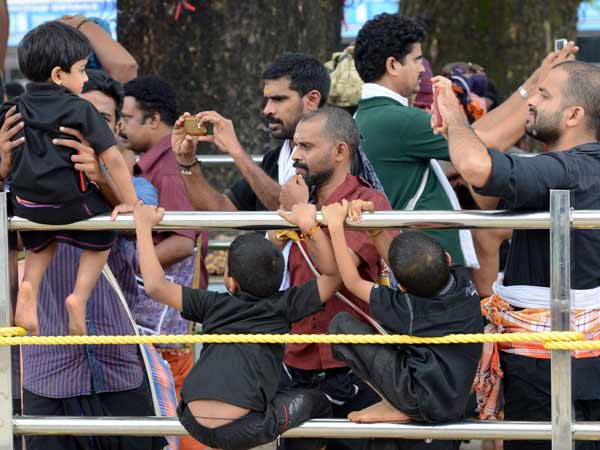 6 மணிநேரம் காத்திருப்பு 6 மணிநேரம் காத்திருப்பு