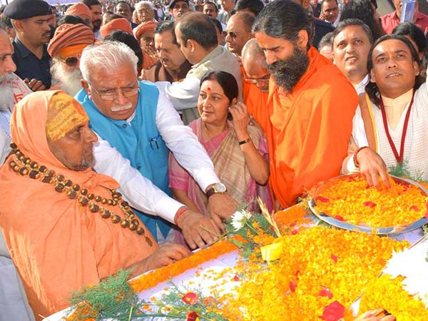 Bhagavad Gita as national scripture, for whom? - Subavee Bhagavad Gita as national scripture, for whom? - Subavee