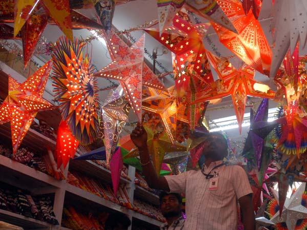 களைகட்டும் கிறிஸ்துமஸ்: