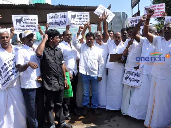 Nadar movements protest against Karthi Chidambaram