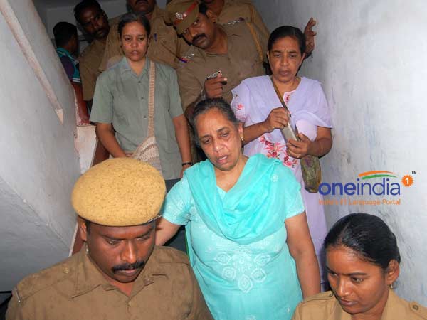 ஆசிரம விவகாரம் 